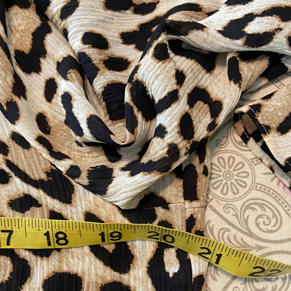 LOFT Leopard Cheetah Print Ruffle Bell Cuff Sleeve Blouse Top Shirt Small S - Picture 3 of 11